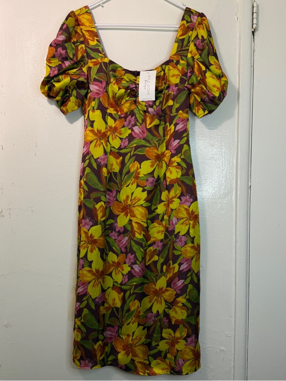 Adelyn Rae Sonia Puff Sleeve Floral Midi Dress in Golden Brown